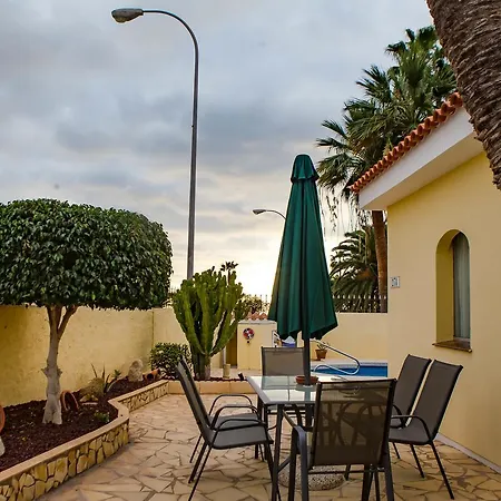 Villas Calle Nivaria カジャオ・サルバヘ